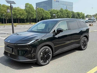 2026 Toyota bZ3X 58.3 kWh, чёрный, 2600000 рублей, вид 1