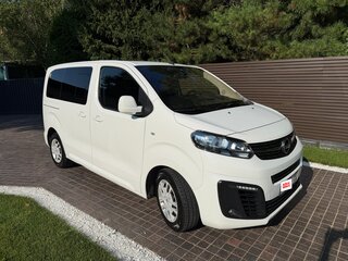 2020 Opel Zafira Life M I, белый, 2550000 рублей, вид 5