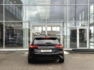 2020 Kia Ceed III, чёрный, 1830000 рублей, вид 5