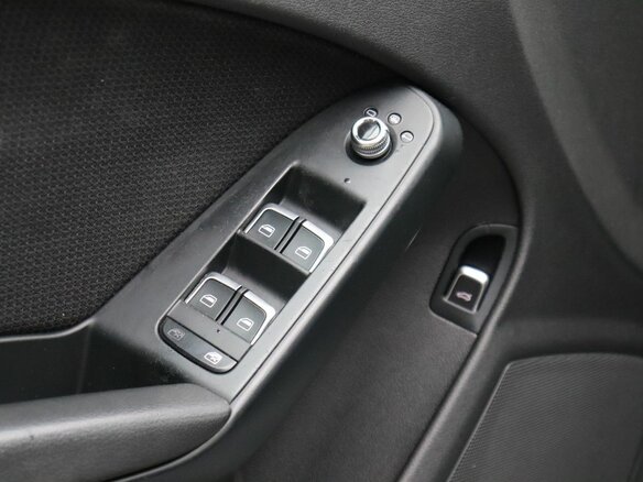 2012 Audi A4 IV (B8) Рестайлинг, серый, 1500000 рублей - вид 13