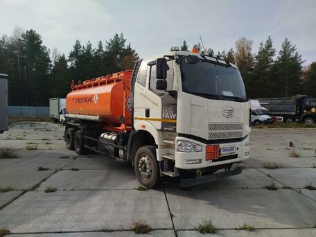 2024 FAW J6 CA3250, белый, 10148000 рублей, вид 2