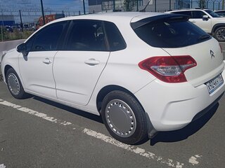 2011 Citroen C4 II, белый, 590000 рублей, вид 5