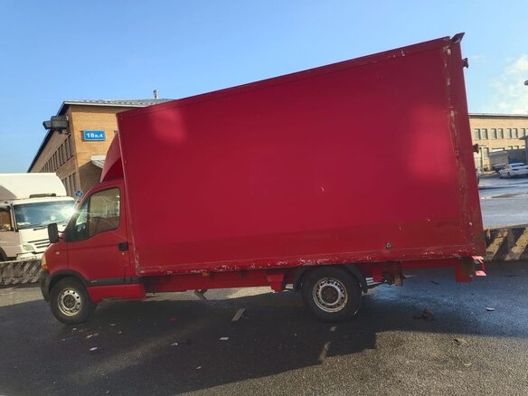 2010 Renault Master, красный, 1170000 рублей - вид 2