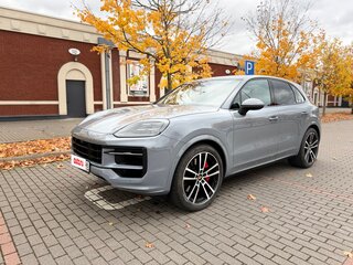 2024 Porsche Cayenne S III Рестайлинг, серый, 15000000 рублей, вид 1