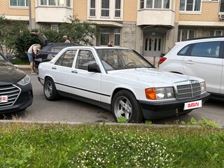 1987 Mercedes-Benz 190 (W201), белый, 850000 рублей, вид 5