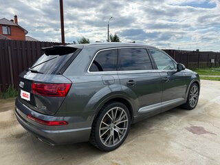 2015 Audi Q7 II (4M), серый, 3700000 рублей, вид 4