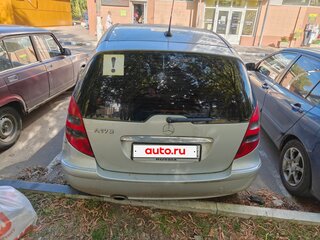 2005 Mercedes-Benz A-Класс 170 II (W169), серебристый, 440000 рублей, вид 4