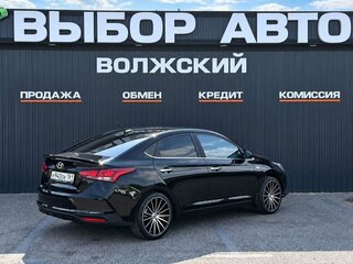 2024 Solaris HS, чёрный, 1715000 рублей, вид 2