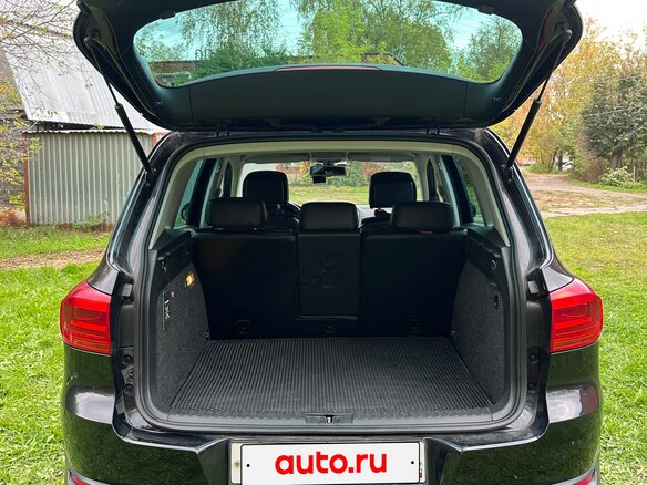 2011 Volkswagen Tiguan I Рестайлинг, чёрный, 1250000 рублей - вид 7