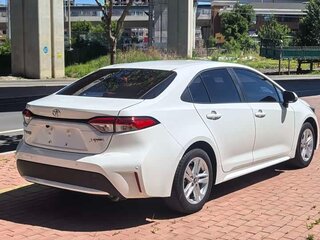 2022 Toyota Levin XII (E210), белый, 1255000 рублей, вид 3