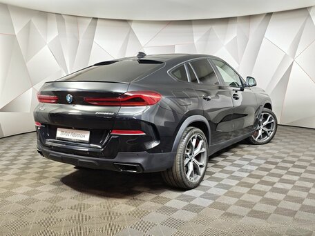 2020 BMW X6 30d III (G06), чёрный, 6350000 рублей, вид 2