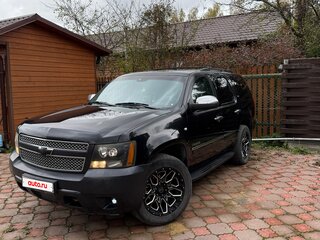 2011 Chevrolet Tahoe 6AT III, чёрный, 1788000 рублей, вид 1