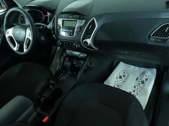 2010 Hyundai ix35 I, серый - вид 15