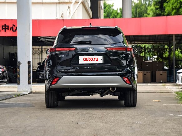 2026 Toyota Highlander IV (XU70), чёрный - вид 5