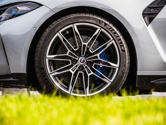 2022 BMW M3 Competition Package VI (G80), серый, 10730000 рублей - вид 8