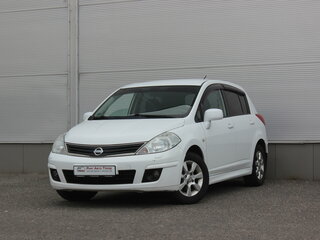 2011 Nissan Tiida I Рестайлинг, белый, 565000 рублей, вид 1