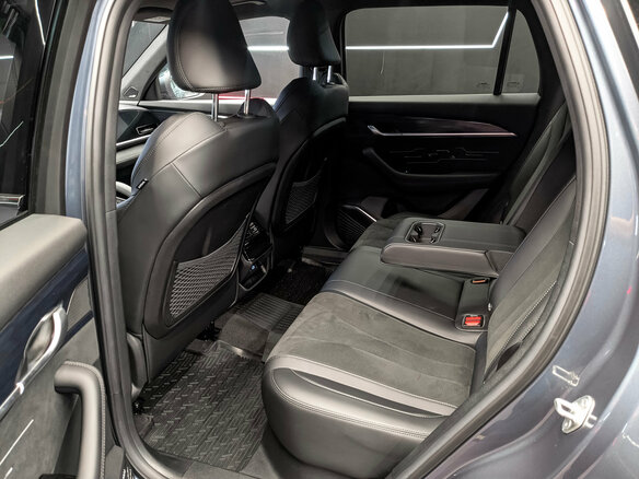 2025 Geely Monjaro I, серый, 3980000 рублей - вид 17