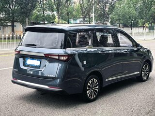 2022 Wuling Jiachen, синий, 1400005 рублей, вид 4