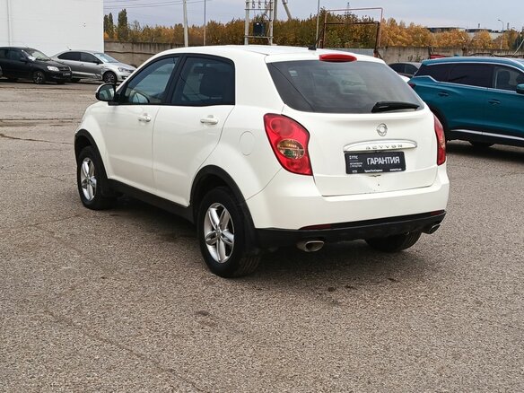 2011 SsangYong Actyon II, белый, 690000 рублей - вид 6