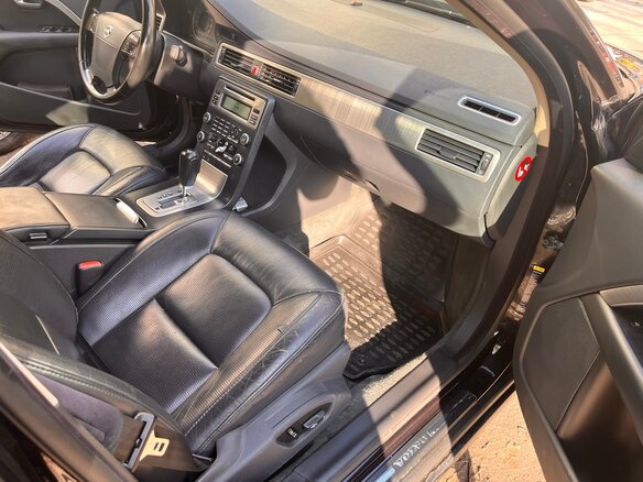 2008 Volvo S80 II, чёрный, 830000 рублей - вид 4