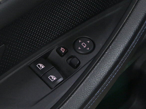 2020 BMW 4 серии 420i G22, G23, G26, чёрный, 4345000 рублей - вид 16