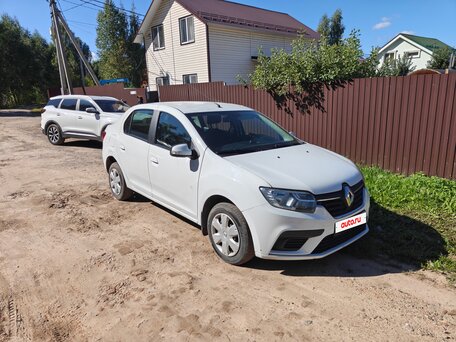 2021 Renault Logan II Рестайлинг, белый, 650000 рублей, вид 3