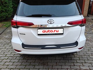 2017 Toyota Fortuner II, белый, 3550000 рублей, вид 5