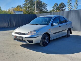 2004 Ford Focus I Рестайлинг, серебристый, 259000 рублей, вид 1