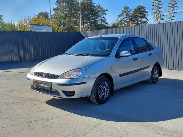 2004 Ford Focus I Рестайлинг, серебристый, 259000 рублей