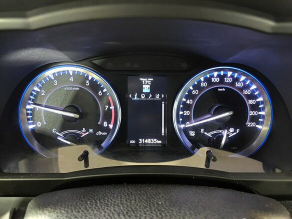 2014 Toyota Highlander III (XU50), коричневый, 2312000 рублей - вид 12