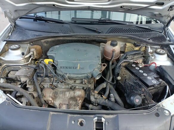 2007 Renault Symbol I Рестайлинг 2, серый, 430000 рублей - вид 11