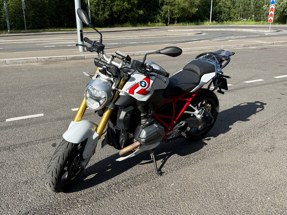 2016 BMW R 1200 R, белый, 840000 рублей