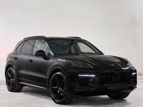 2026 Porsche Cayenne III Рестайлинг, чёрный, 21475000 рублей, вид 1