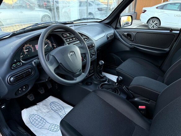 2026 Lada (ВАЗ) Niva Travel I Рестайлинг, коричневый, 1623000 рублей - вид 12