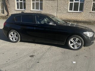 2012 BMW 1 серии 116i II (F20/F21), чёрный, 985000 рублей, вид 4