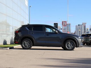 2017 Mazda CX-5 II, серый, 2200000 рублей, вид 4
