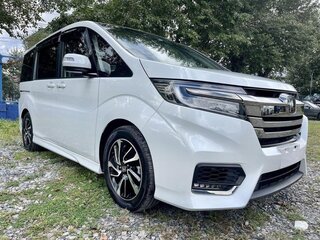 2021 Honda Stepwgn Spada V Рестайлинг, белый, 1990000 рублей, вид 2