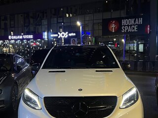 2015 Mercedes-Benz GLE AMG 63 AMG I (W166), белый, 4000000 рублей, вид 2