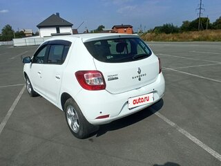 2014 Renault Sandero Stepway II, белый, 950000 рублей, вид 4