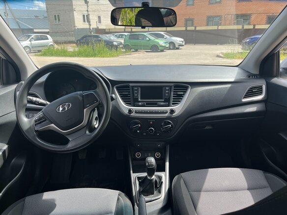 2017 Hyundai Solaris II, серебристый - вид 14