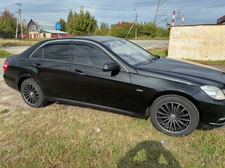 2012 Mercedes-Benz E-Класс 200 7G-Tronic IV (W212, S212, C207), чёрный, 1350000 рублей, вид 4