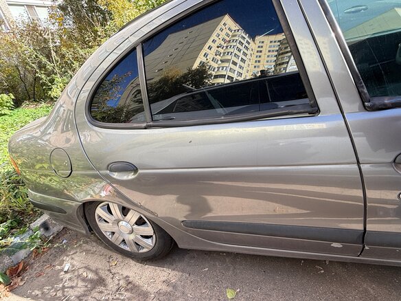 2002 Renault Megane I Рестайлинг, серый, 220000 рублей - вид 11