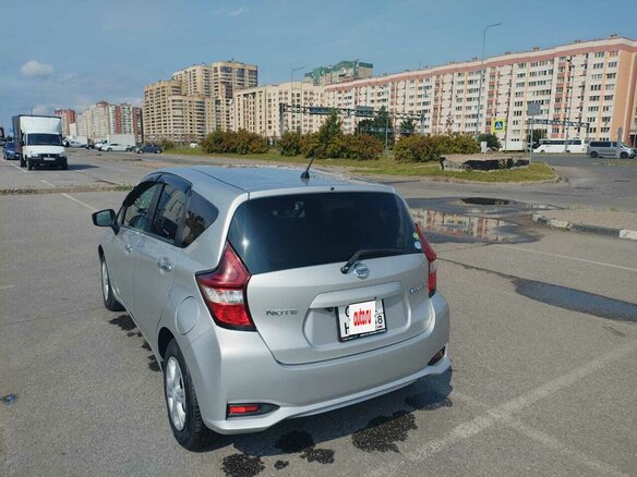2017 Nissan Note e-Power II Рестайлинг, серый, 950000 рублей - вид 6