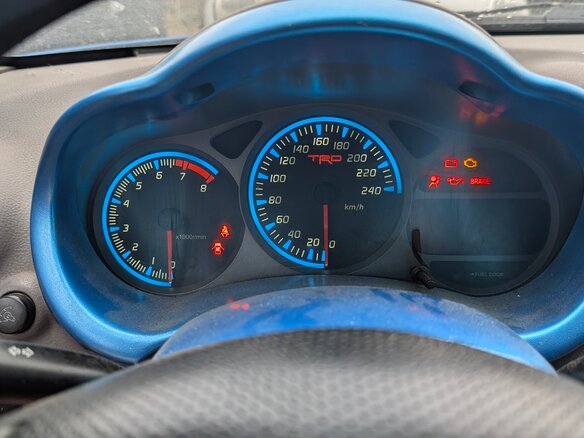 2000 Toyota Celica VII (T230), голубой, 600000 рублей - вид 5