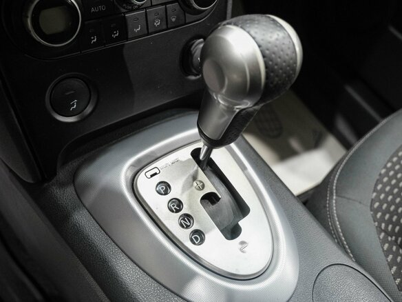2007 Nissan Qashqai I, красный, 599000 рублей - вид 21