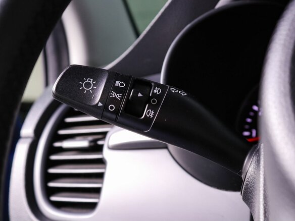 2018 Kia Rio IV, синий, 1229000 рублей - вид 11