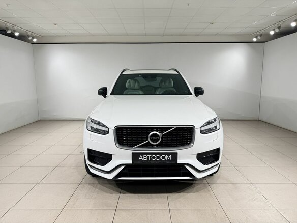 2019 Volvo XC90 B5 II Рестайлинг 1, белый, 3600000 рублей - вид 2