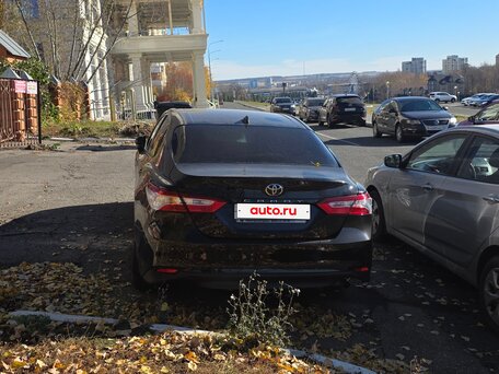2021 Toyota Camry VIII (XV70) Рестайлинг, чёрный, 2400000 рублей, вид 2
