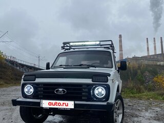 2001 Lada (ВАЗ) 2121 (4x4) I Рестайлинг, белый, 320000 рублей, вид 1