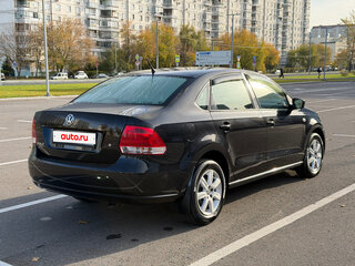 2012 Volkswagen Polo V, чёрный, 945000 рублей, вид 3
